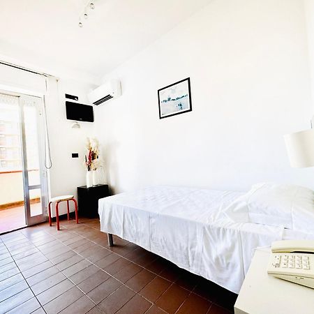 Hotel Blumen ซัน เบเนเดตโต เดล ตรอนโต ภายนอก รูปภาพ