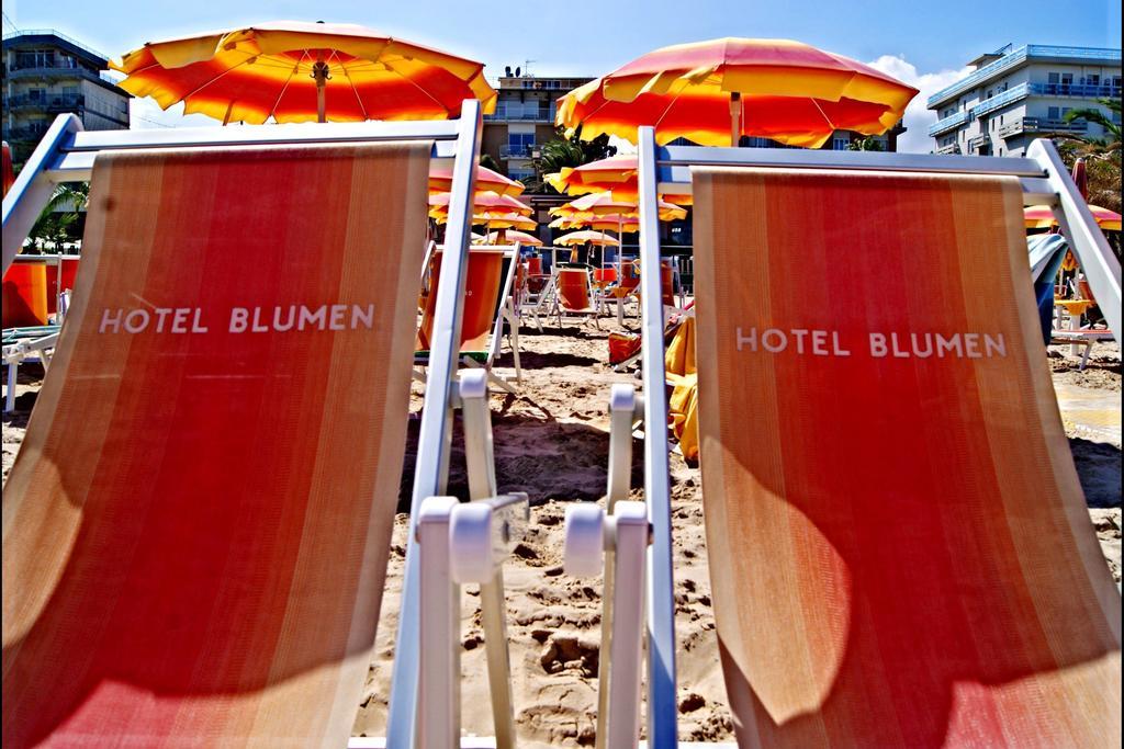 Hotel Blumen ซัน เบเนเดตโต เดล ตรอนโต ภายนอก รูปภาพ
