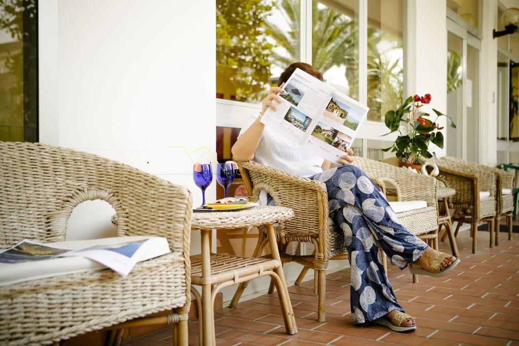 Hotel Blumen ซัน เบเนเดตโต เดล ตรอนโต ภายนอก รูปภาพ